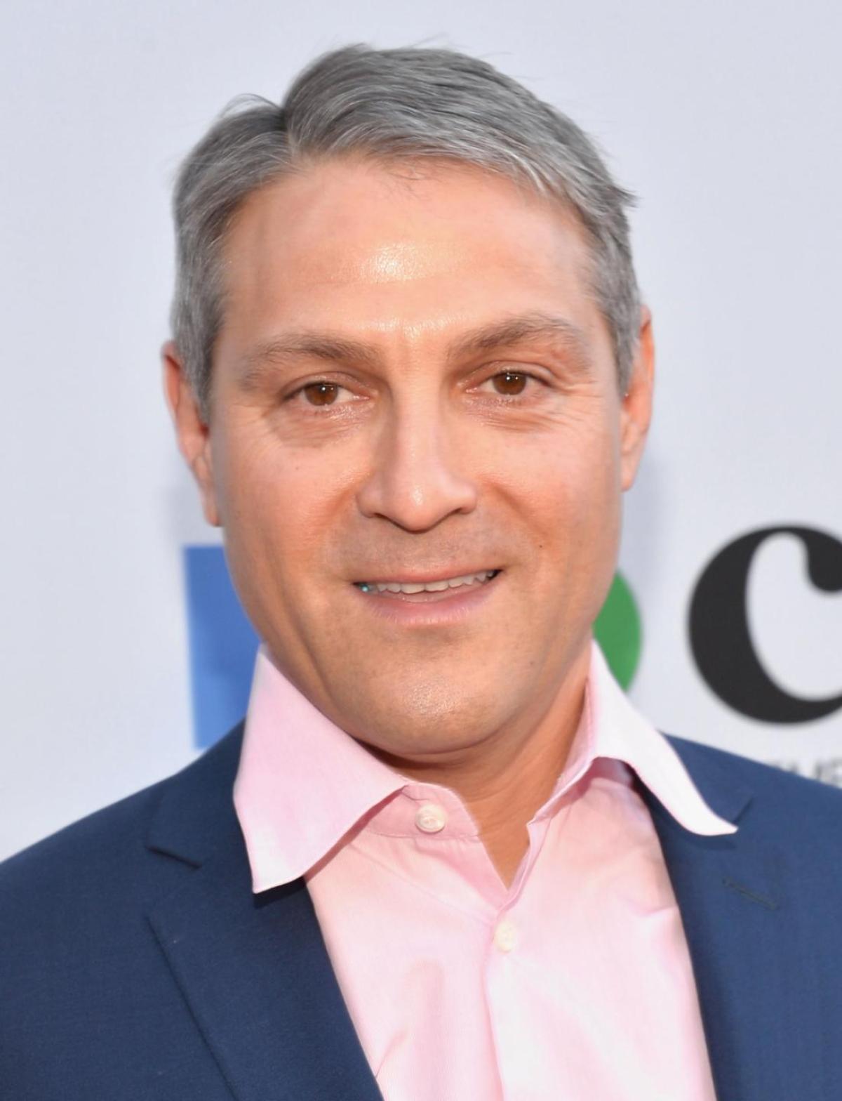  Ari Emanuel’s representation firm will expand into sports with the addition of IMG. 